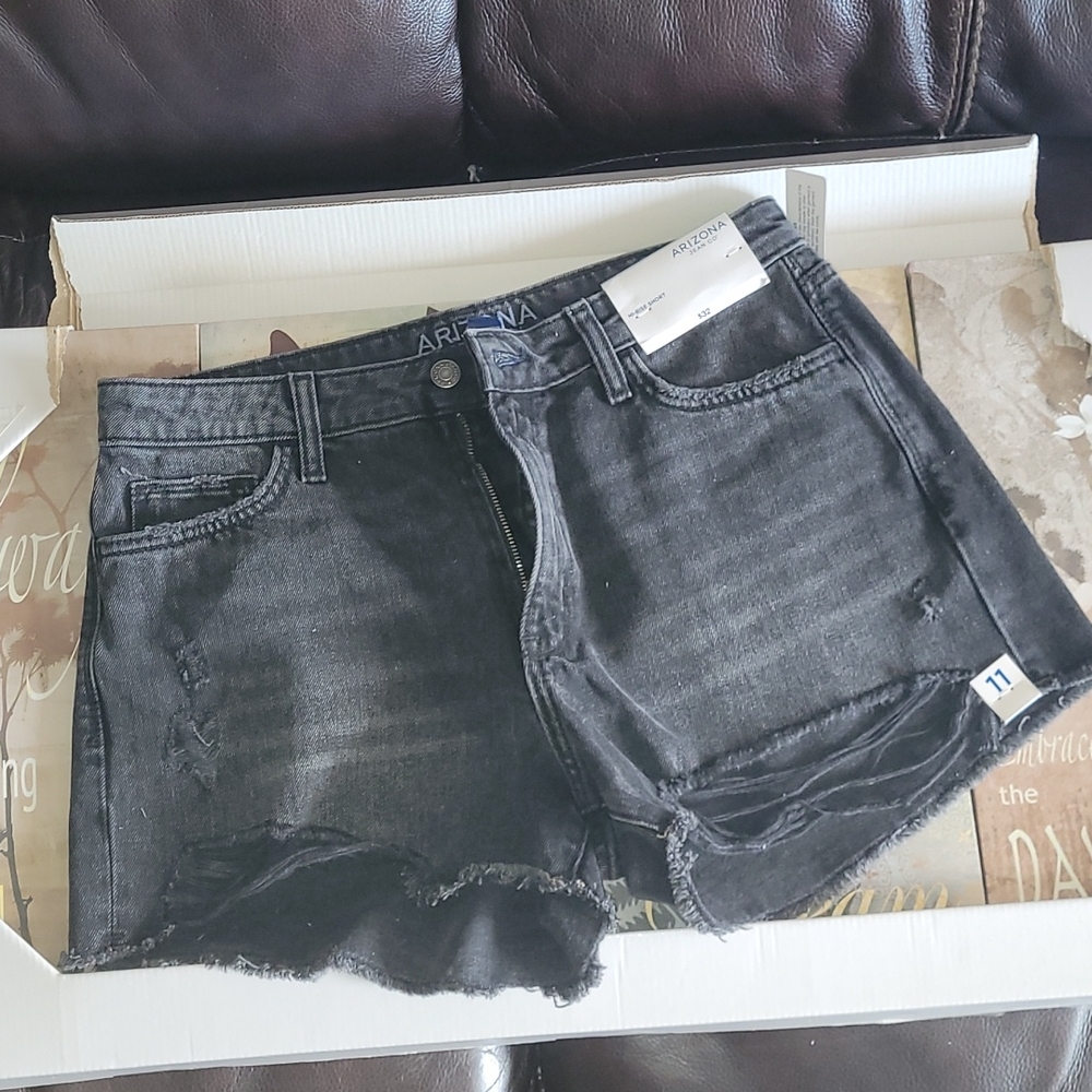 Arizona Jean Co Hi Rise Short